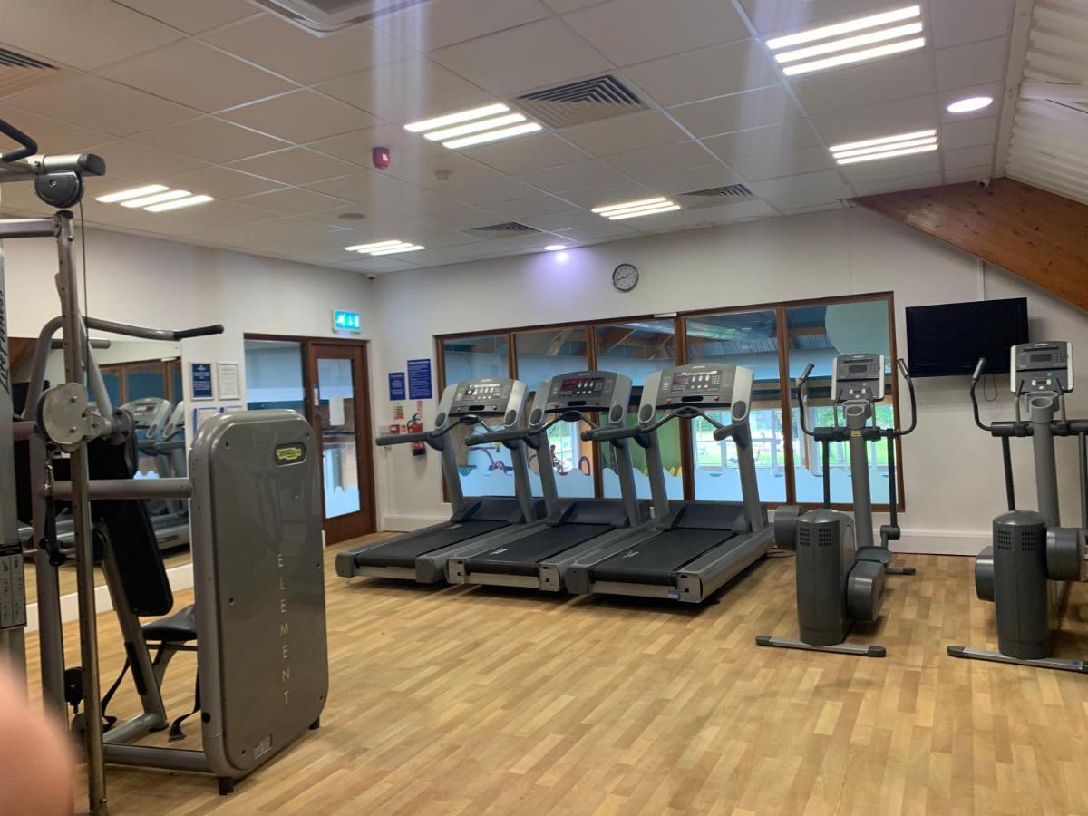 Forest Beach Bashley Park Суэй Экстерьер фото