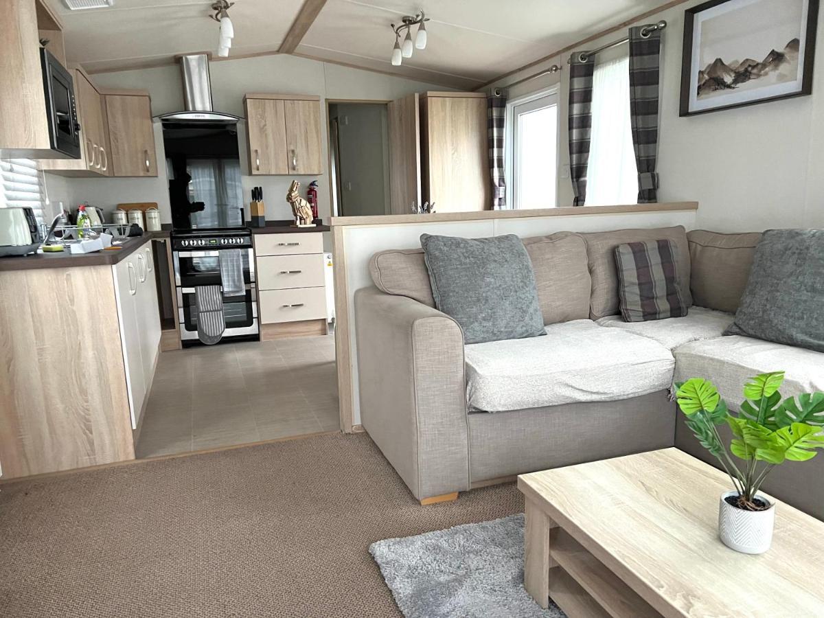 Forest Beach Bashley Park Суэй Экстерьер фото