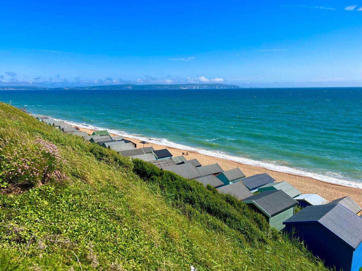 Forest Beach Bashley Park Суэй Экстерьер фото
