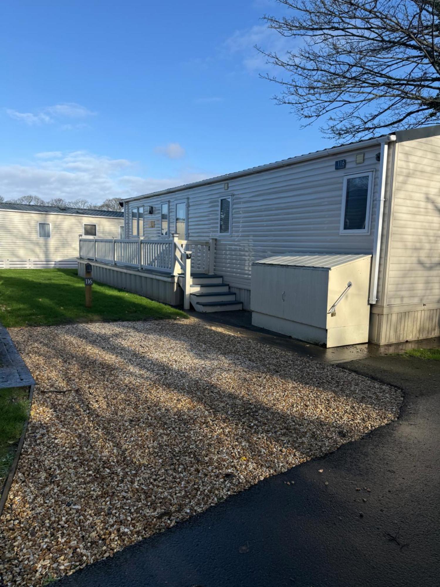Forest Beach Bashley Park Суэй Экстерьер фото